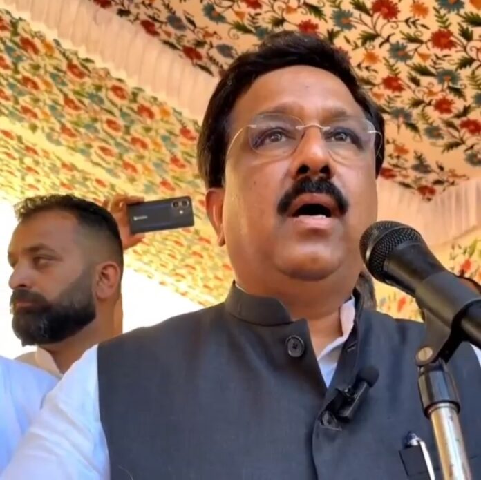 Congress leaders addressing the Voter Adhikar Samelan in Uri.