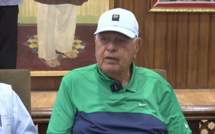 Farooq Abdullah addressing the media on Leh violence