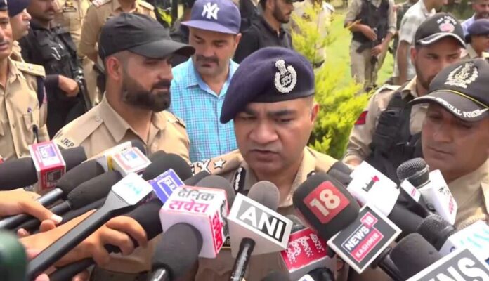 Security forces on alert for Independence Day in Kashmir